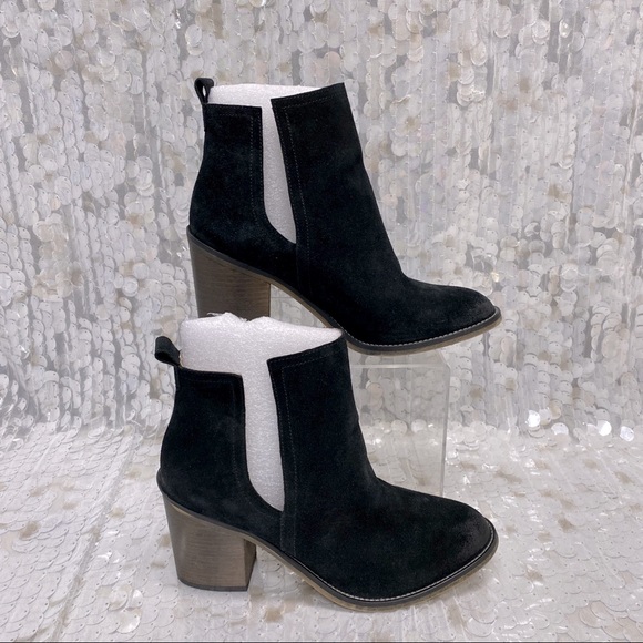 Steve Madden “Scout” - Picture 2 of 14